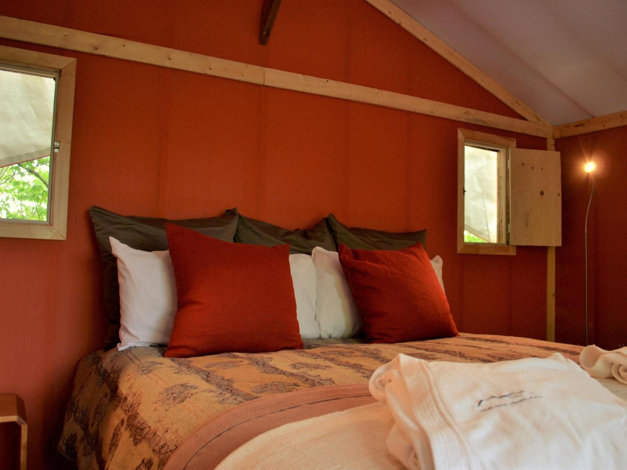 Eco Spa Highland Grenville-Sur-La-Rouge Rum bild