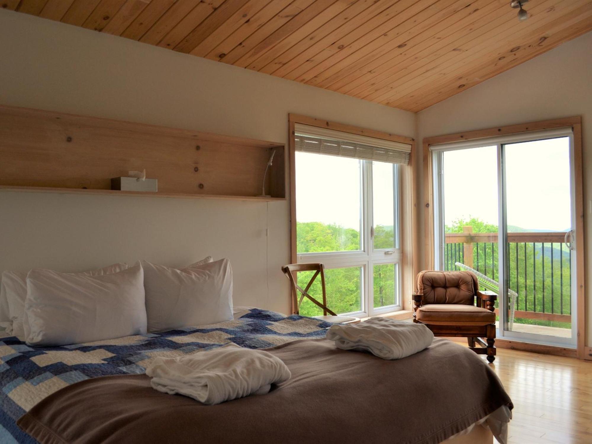 Eco Spa Highland Grenville-Sur-La-Rouge Rum bild