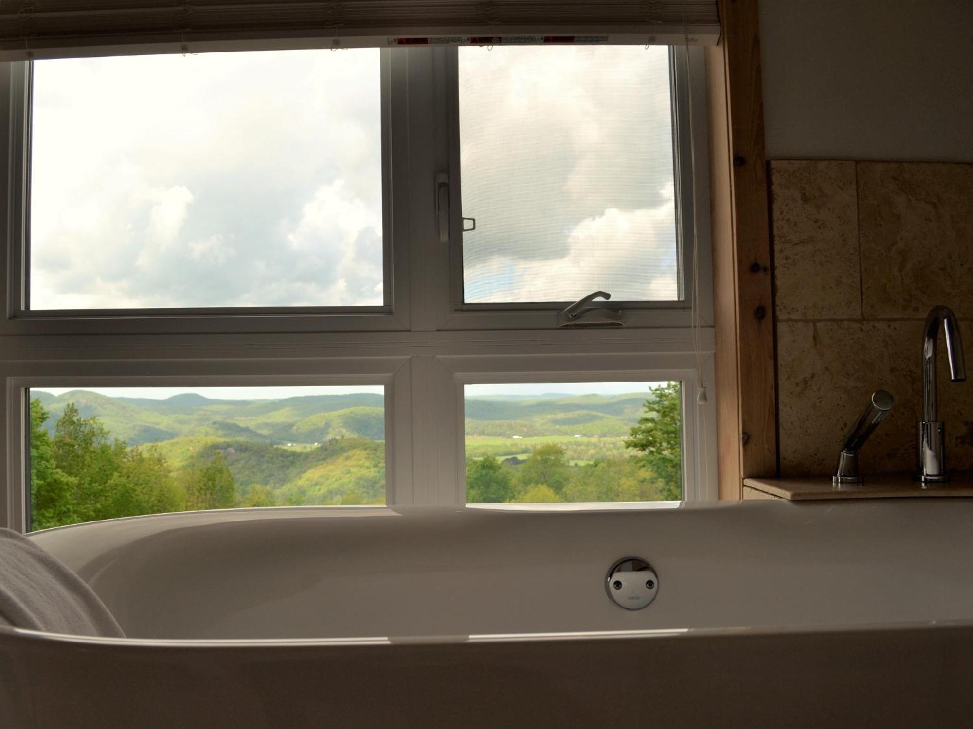 Eco Spa Highland Grenville-Sur-La-Rouge Rum bild