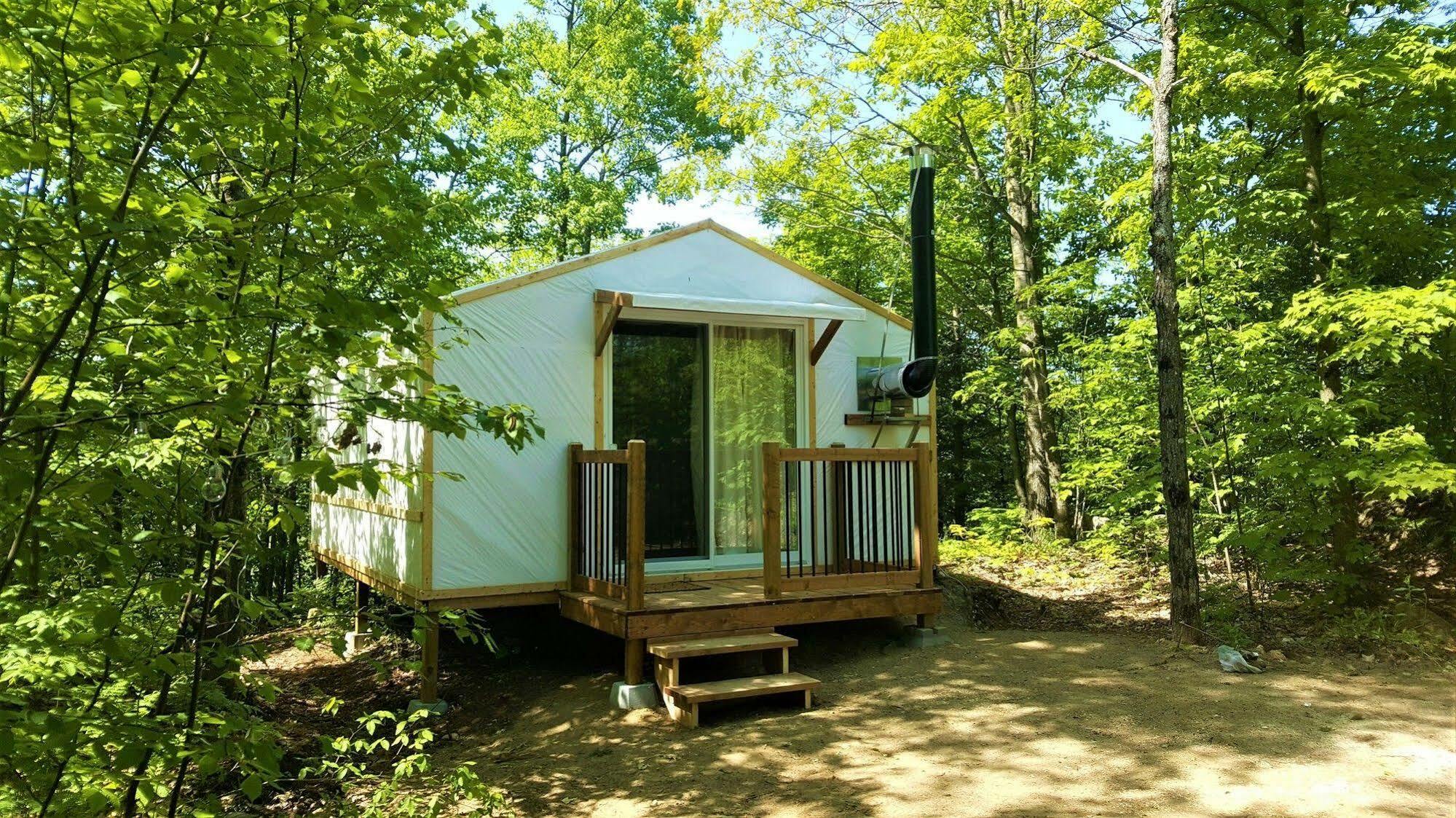 Eco Spa Highland Grenville-Sur-La-Rouge Exteriör bild